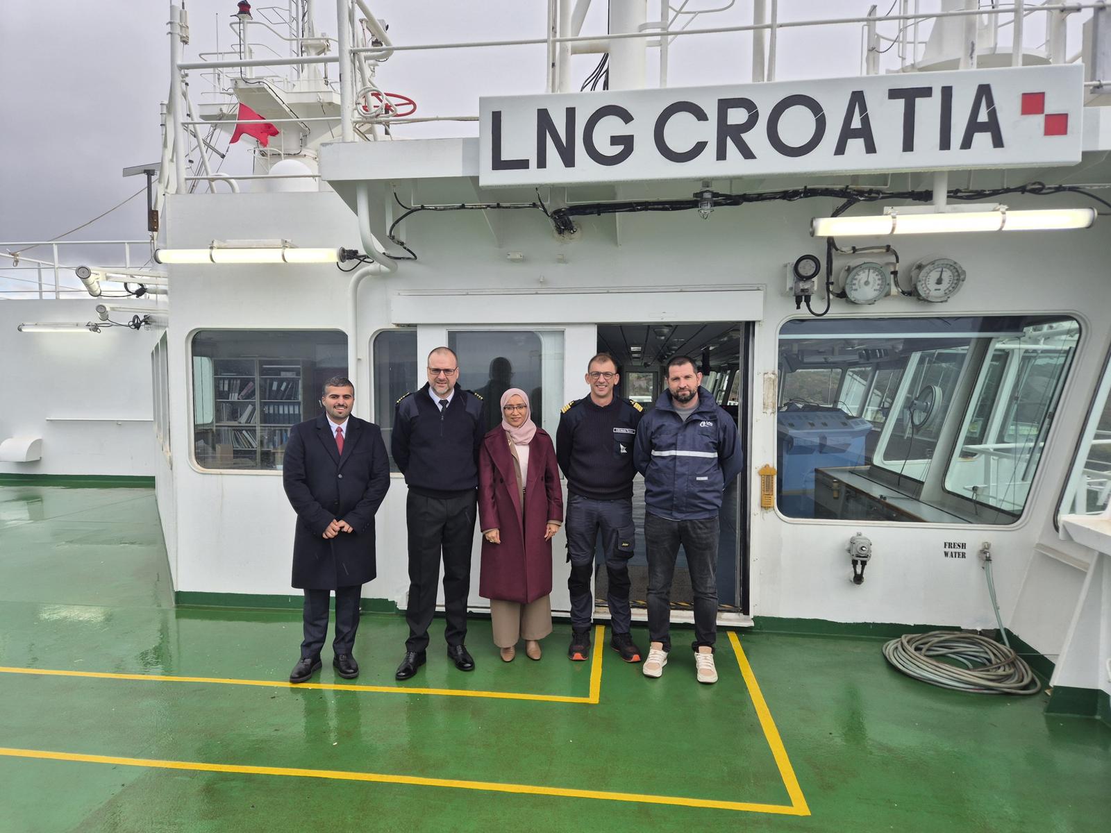 posjet veleposlanika lng terminalu